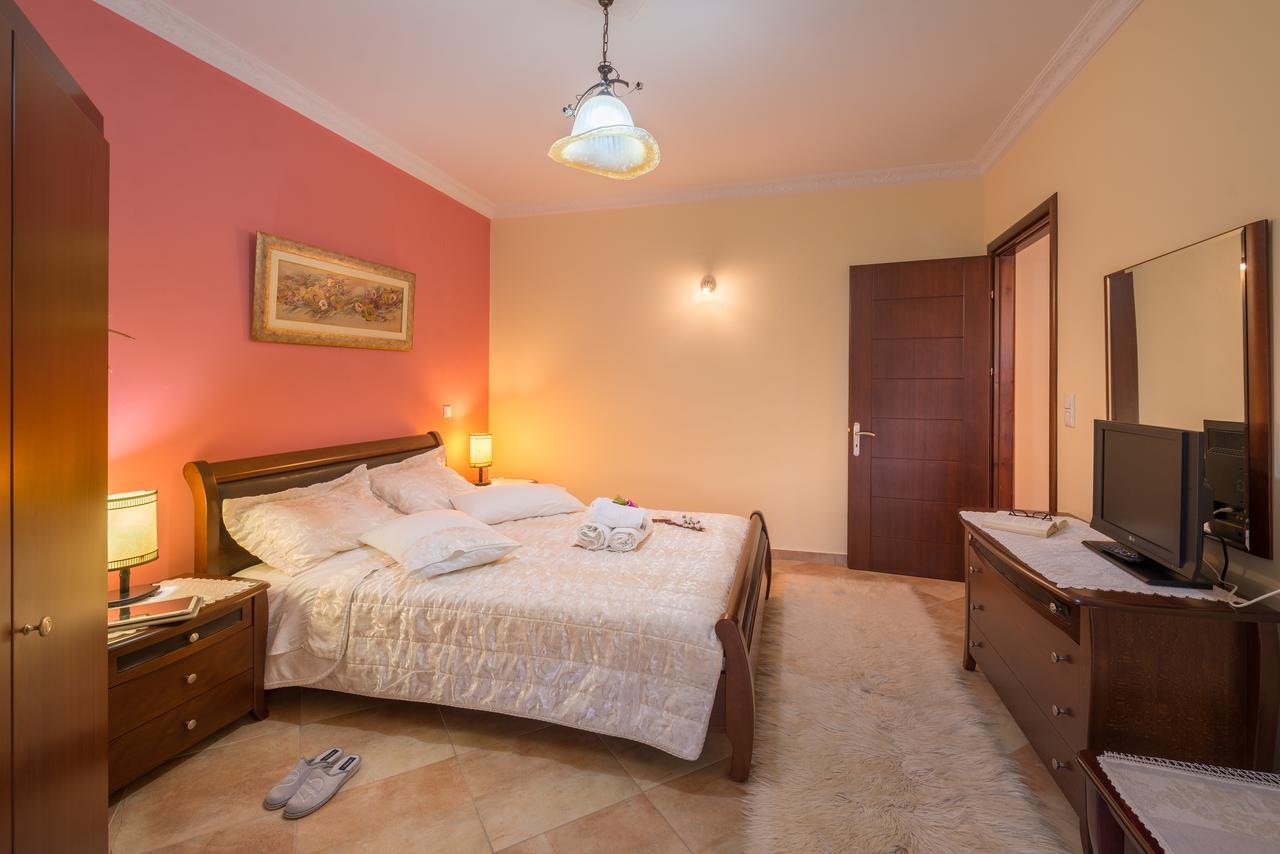 Hotel Eirini 글리키 외부 사진